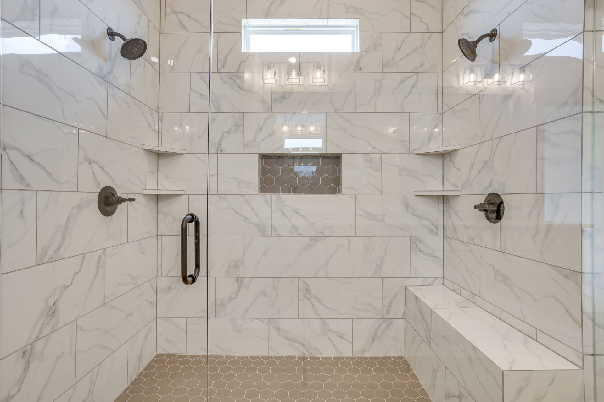 Walk-in shower with dual shower heads